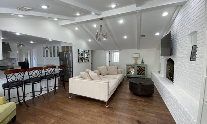 Artesia Casa | Luxury Marble Getaway for a place you’ll never want to leave