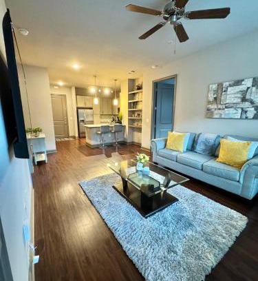 Loring Heights Apartamento | Luxury Midtown Oasis Rooftop & Pool