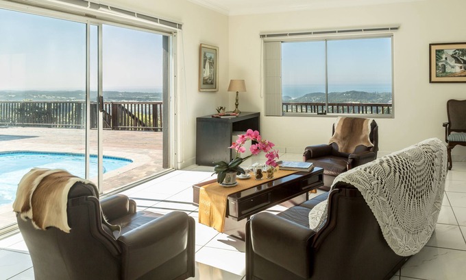 Hibiscus Coast Otro | Luxury Modern Farm House B&B -Golf, recorrido por la granja, ciclismo de montaña, pesca, playa