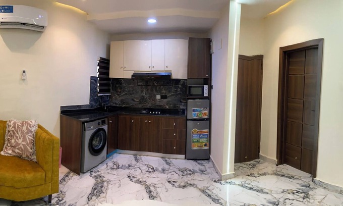 Mushin Apartamento | Luxury & Modern Self Check-In Apts near Airport M01a