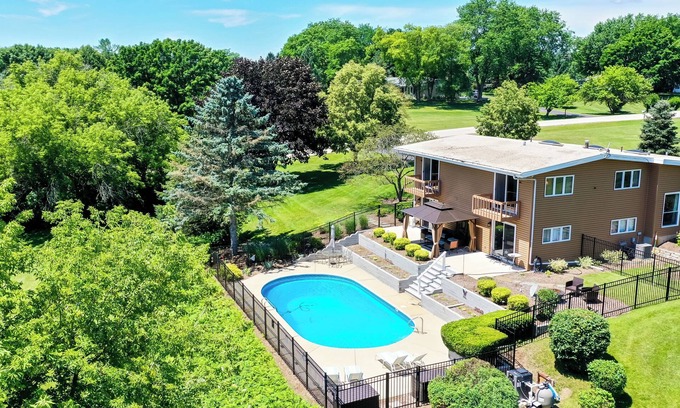 McHenry Casa | Luxury Moraine Hills Home w/heated Pool and Sauna — Up to 10 Guests!