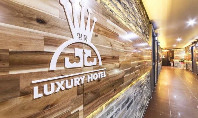 Sangnam-dong Hotel | Luxury Motel