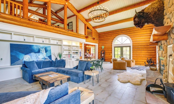 Alpine Cabina | Luxury Mountain Log Cabin, Minutes from San Diego!