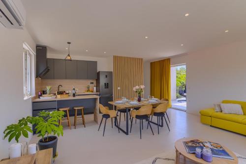 Medvinjak Apartamento | Luxury Nest Maretta & Oliva