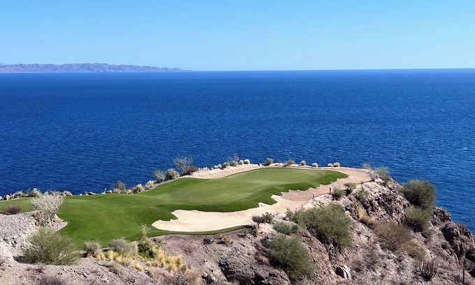 Loreto Apartamento | Luxury Ocean View Suite, Private Beach, Amazing Views and TPC Golf Course