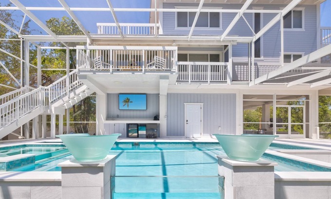 Twin Lakes Casa | Luxury oasis with resort-style pool in heart of Key Largo!