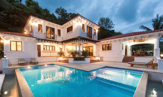 Puerto Carrillo Villa | Luxury Oceanfront View Villa with Chef, Housekeeping and Concierge Services