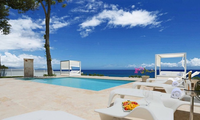 Playa Chiquita Villa | Villa de lujo de 3 dormitorios frente al mar # 9