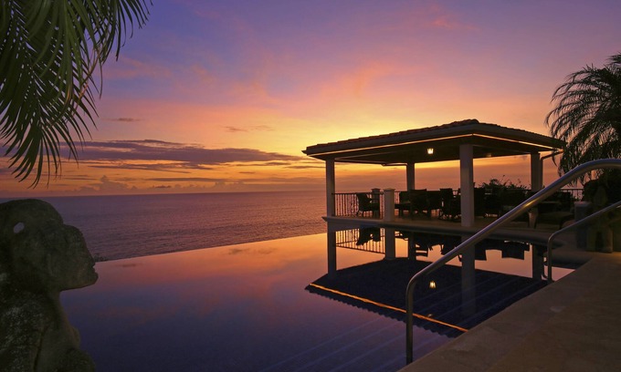 Puerto Carrillo Casa | Su propio paraíso privado con ama de llaves / chef a tiempo completo - completamente renovado