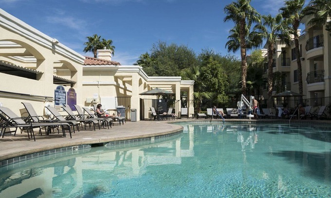 Las Vegas Complejo | Luxury one bedroom and one bathroom unit with full amenities
