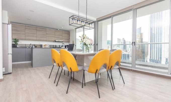 Marbella Condominio | Luxury penthouse 3 BR apt free parking