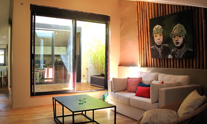 Lourmarin Apartamento | Apartamento ático de lujo en el centro de Lourmarin
