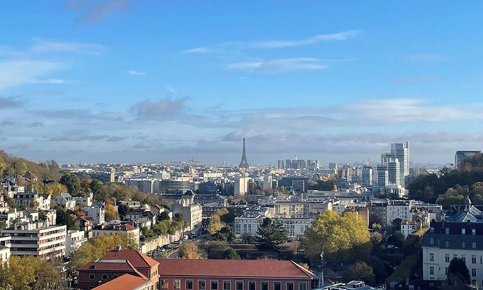 Sevres Apartamento | Luxury Penthouse with Eiffel Tower Views, Minutes from the Palace of Versailles