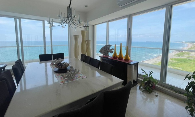 Alvarado Apartamento | PH de Lujo frente al Mar