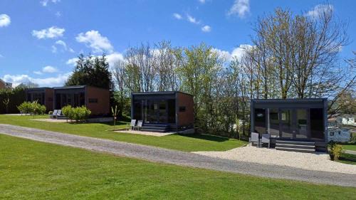 Pentre Berw Otro | Luxury Pods at Mornest Caravan Park, Anglesey
