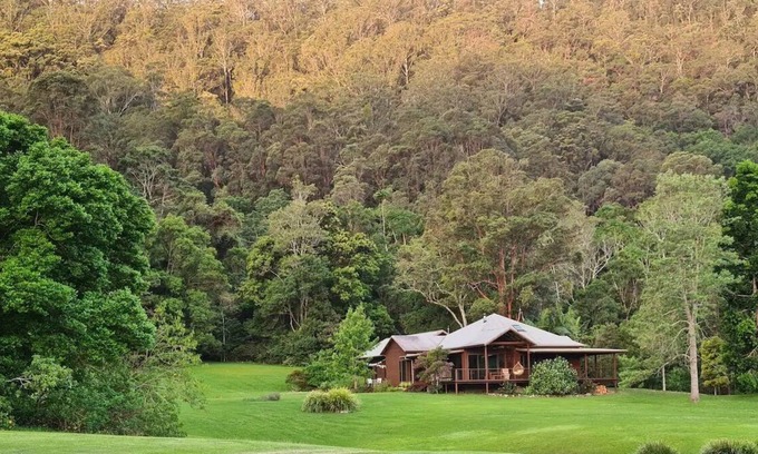 Main Arm Casa | Luxury Private Retreat Near Mullumbimby, Fireplace