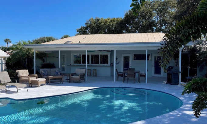 Hobe Sound Casa | Lujo Piscina Privada Inicio - bicicleta a la playa o traer su barco!