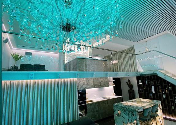 Kaunas Apartamento | Luxury Queen V apartment with Jacuzzi