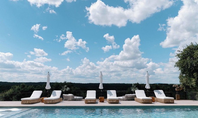 Dripping Springs Casa | Luxury Ranch Near Austin - Perfect For Family Reunions, Pool, Spectacular Views!