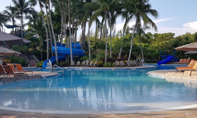 Estero Condominio | Luxury Resort 2 Bedroom 2 Bathroom Villa Packed With Family Fun