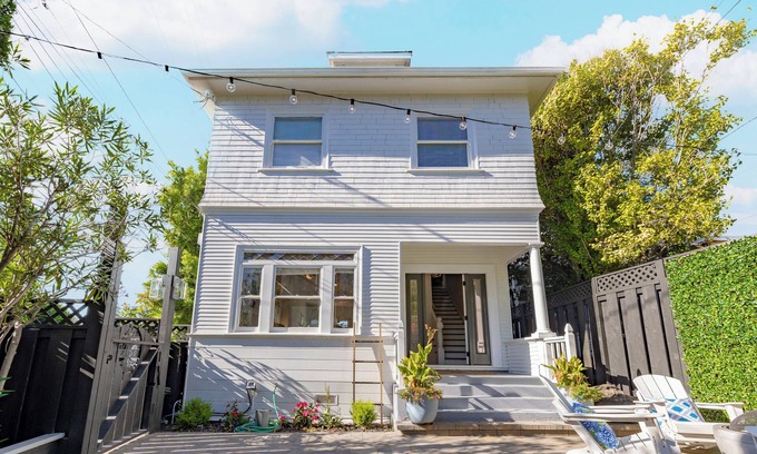 Piedmont Avenue Casa | Luxury Retreat with Private Au Pair Suite