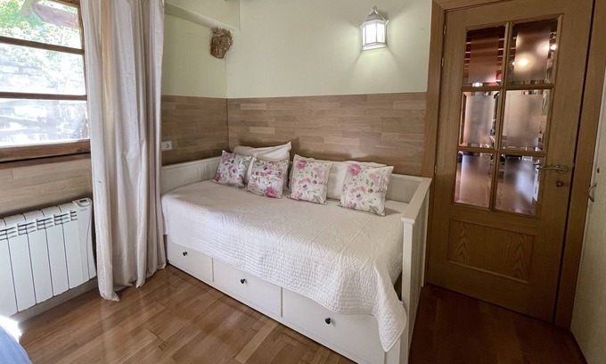 Oden Cabaña | LUXURY CASA RURAL, "MOLI" CON PISCINA