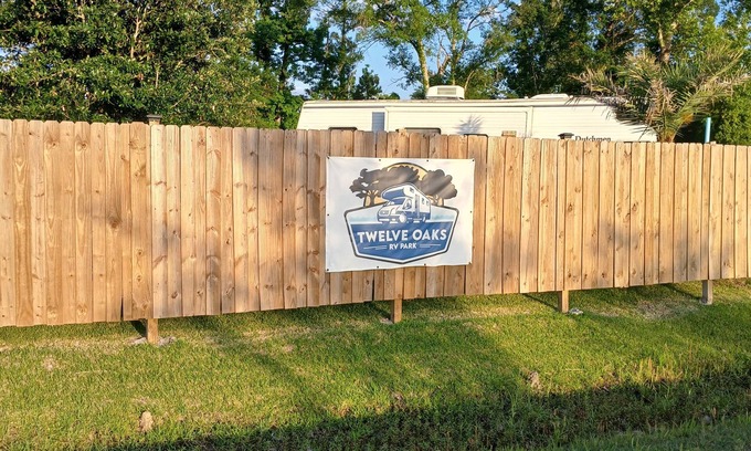 Lake Charles Alquiler De RV | Luxury RV resort with all of Lake Charles must see attractions within 15 miles.