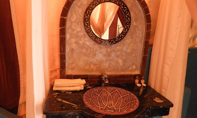 Hassilabied Hotel | Luxury Saf Saf Camp