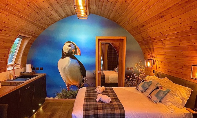 Keiss Apartamento | Luxury seafront glamping pod with private patio and Hydropool Jaccuzi