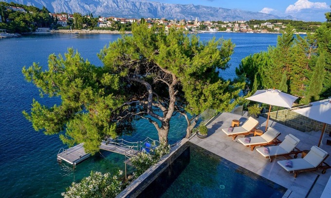 Selca Villa | Villa Prestige Brac de lujo frente al mar con piscina privada, sauna y gimnasio
