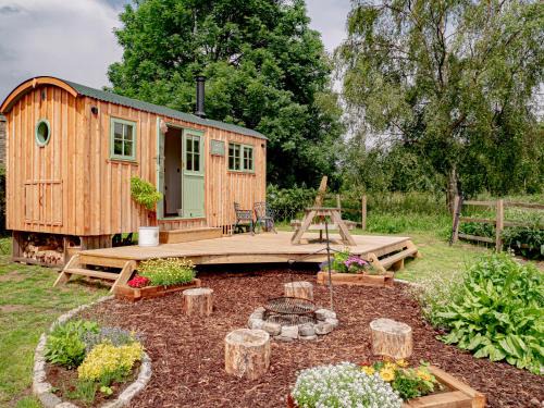 Stonehouse Otro | Luxury Shepherds Hut