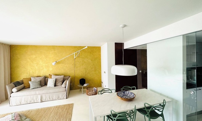 Talamanca Apartamento | Luxury short stay in Marina Botafoch