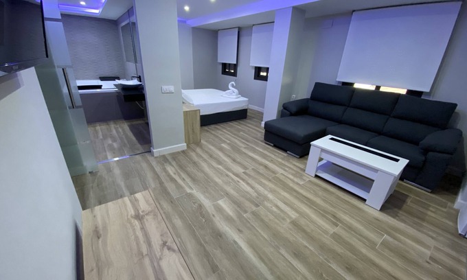 Linares Apartamento | Luxury Silver