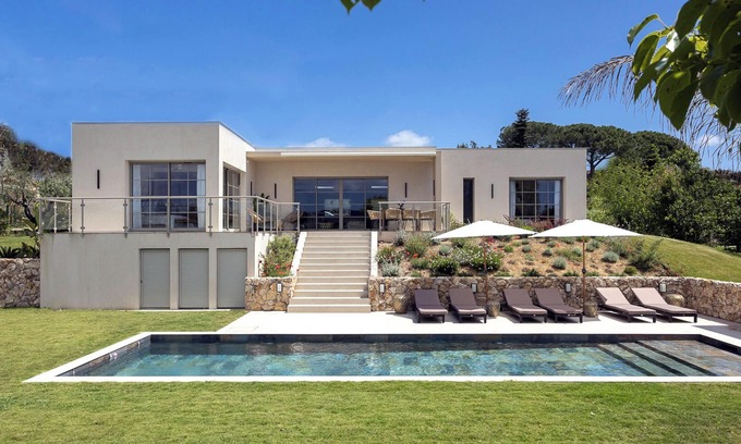 Cagnes-sur-Mer Villa | Nueva villa moderna en Saint Paul de Vence, piscina, tranquilidad y bienestar