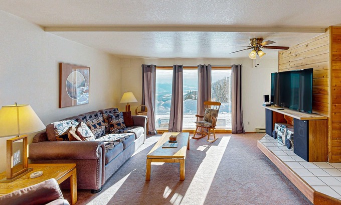 Sandpoint Condominio | Ski-in / ski-out casa de lujo con increíbles vistas al lago y a la montaña