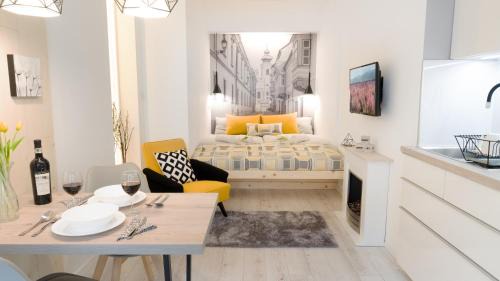 Gyor Apartamento | Luxury Studio 24