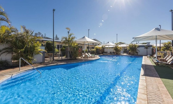 Beresford Apartamento | Luxury studio apartment in a security estate located in a ocea front area