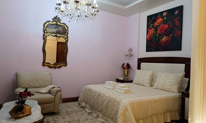 Ronfe Apartamento | Luxury studio in Guimarães!