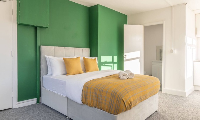 Southgate Apartamento | Luxury Studio, Southgate Station