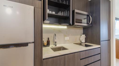 Bella Vista Casa | Luxury Studio with King Bed Oceanview Terrace at Sonoran Star Resort