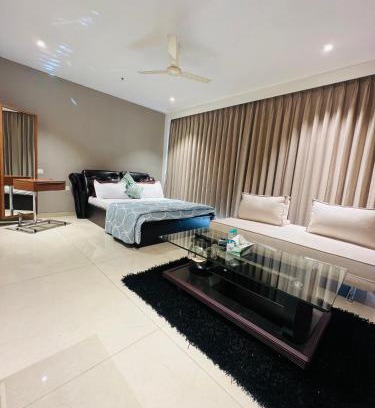 Gurugram Apartamento | Luxury Studios Key 1