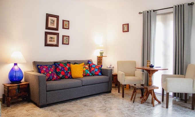 El Allende Apartamento | Luxury Suite, Bellas Villas, Villa LUNA