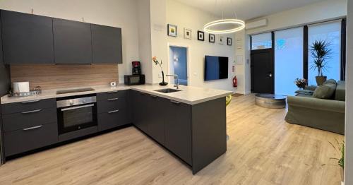 Moratalaz Apartamento | LUXURY SUITE Wifi AC SERVICIOS EN LA PUERTA