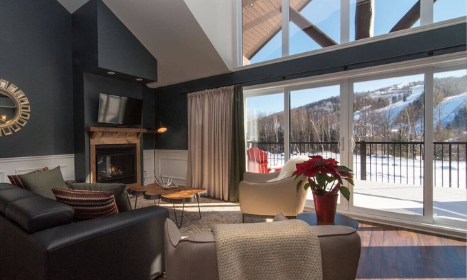 Saint-Sauveur Apartamento | Luxury suite with breathtaking views Ski in Ski out