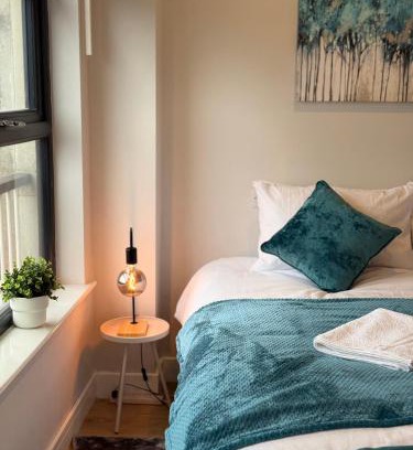 Northampton Apartamento | Luxury Super-King Bed Flat in Town Centre
