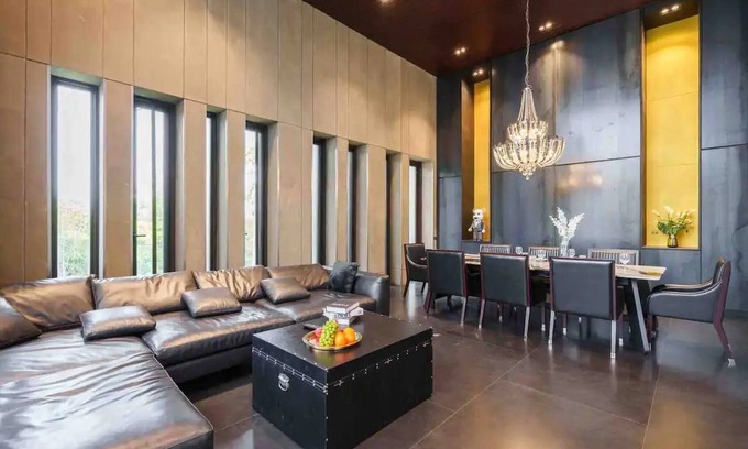 Ekkamai Villa | Villa de lujo moderna con piscina y jacuzzi, 5 habitaciones, Thonglor