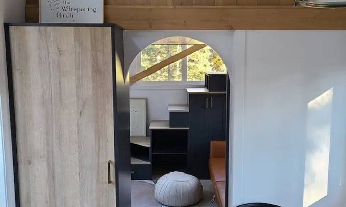 Bellevue Cabina | Luxury Tiny Home Cabin, 2 Bedrooms, can sleep 5