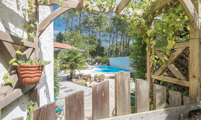 Saint-Julien-en-Born Villa | Luxury traditional villa 3 bedrooms/3 bathrooms, private pool, 3km from beach