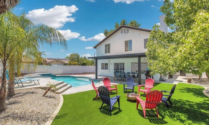 Riverside Casa | Luxury Tropical Modern Villa Pool/ Jacuzzi & Game Room!