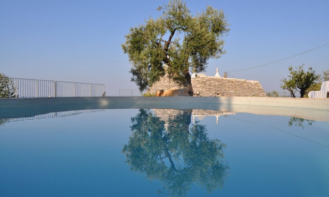 L'Assunta Villa | Trullo de lujo con WIFI, piscina privada y espectaculares vistas panorámicas al mar.
